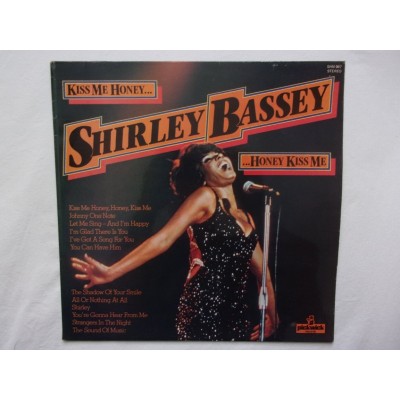Shirley Bassey - Kiss me honey