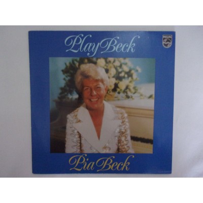 Pia Beck - Play beck