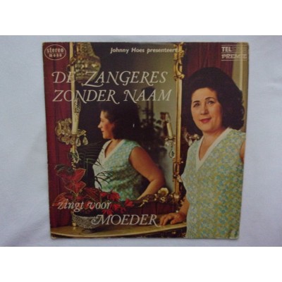 De zangeres zonder naam - Zingt voor moeder