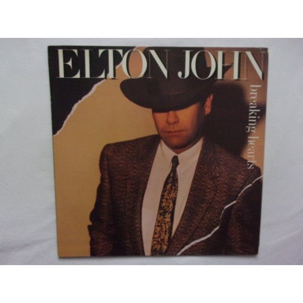 Elton John - Breaking hearts